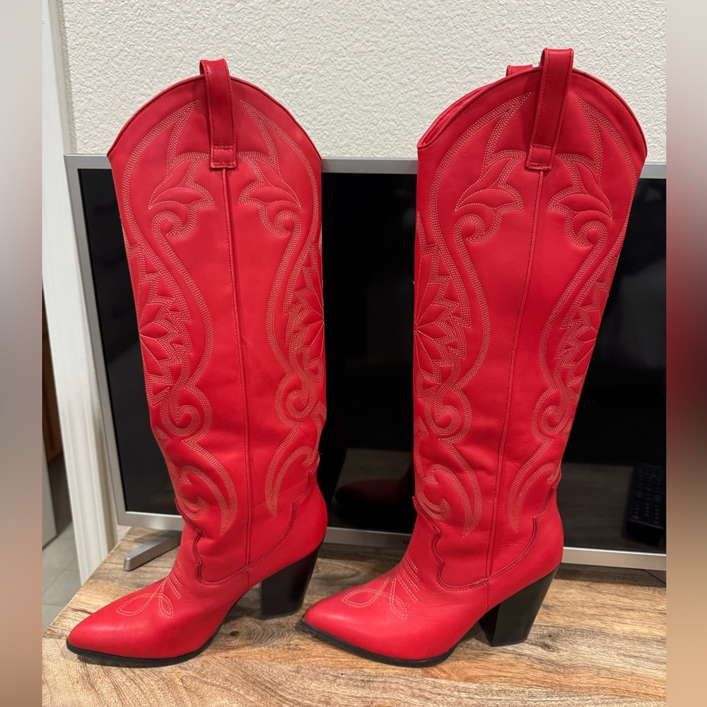 Steve Madden- Lasso- Knee High Western Boots- 9